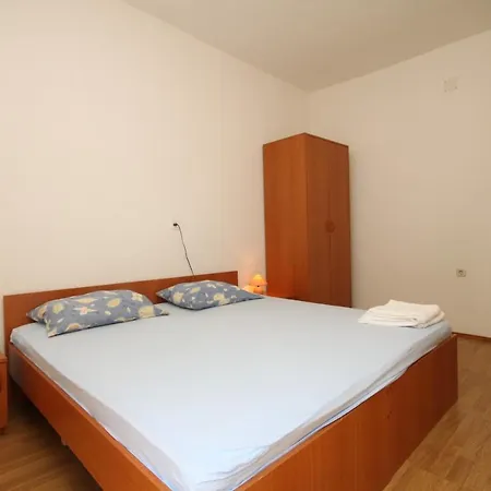 Penzion Apartments And Rooms By The Sea Lucica, Lastovo - 990